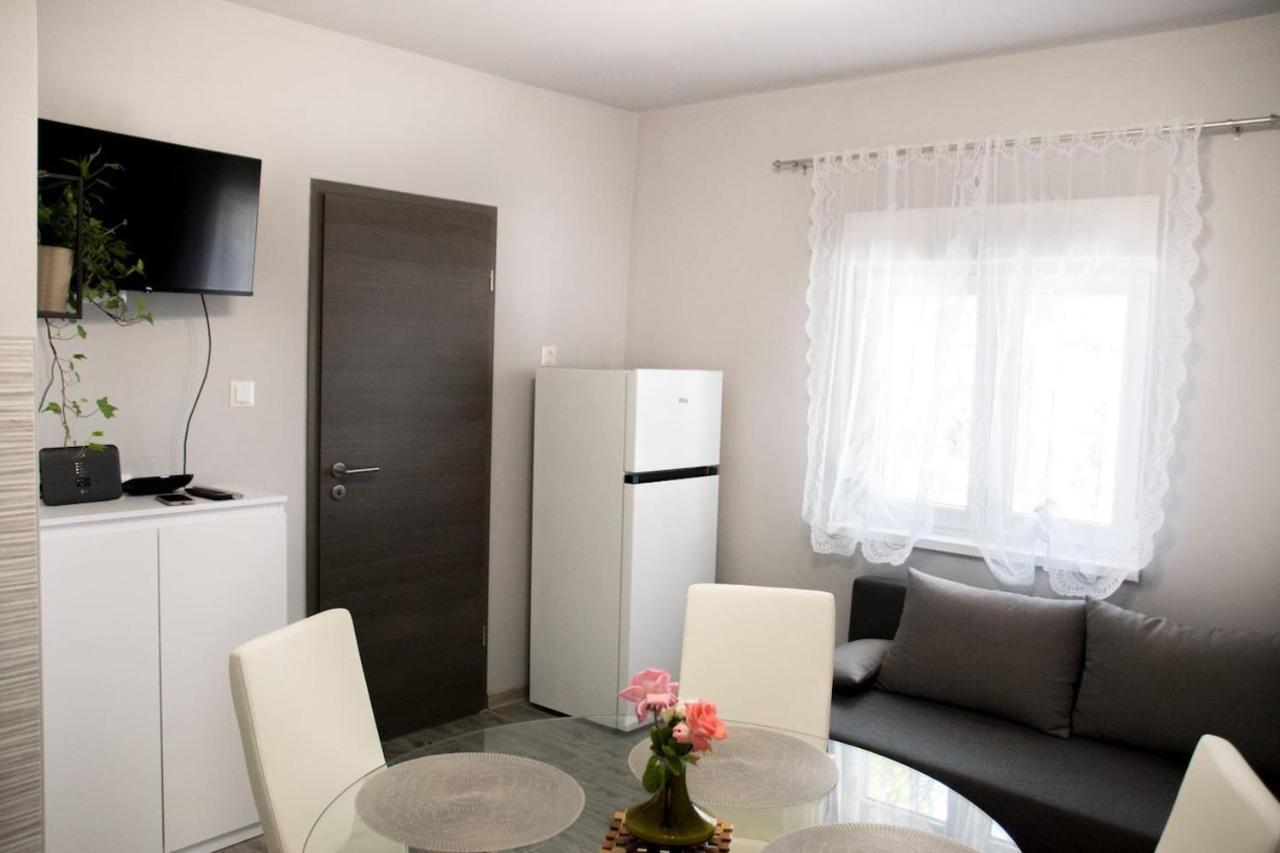 Apartment Bruna Solin Buitenkant foto